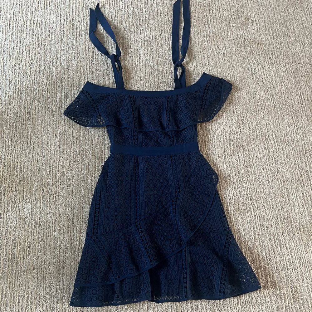 Chelsea28 Blue Off the Shoulder Tie dress